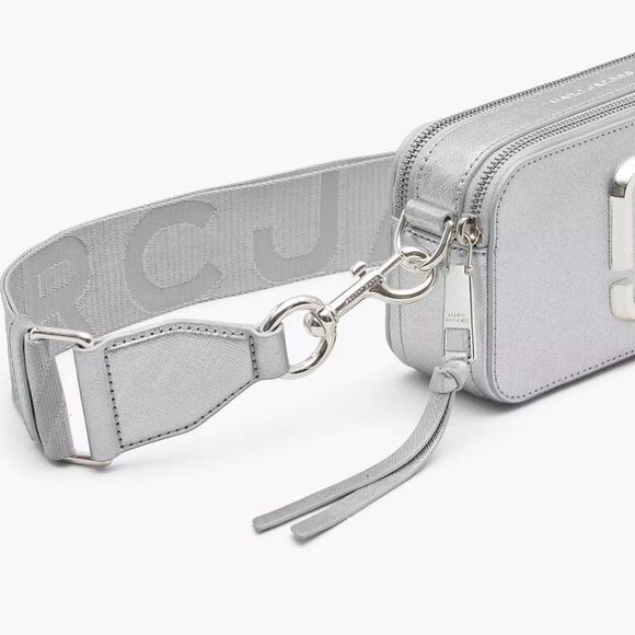 Marc Jacobs Metallic Silver Saffiano Leather Snapshot Camera Crossbody Bag Ex++ - Picture 4 of 8